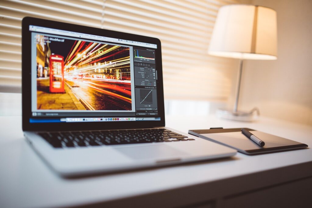 Top Video Editing Apps for Seamless Creations